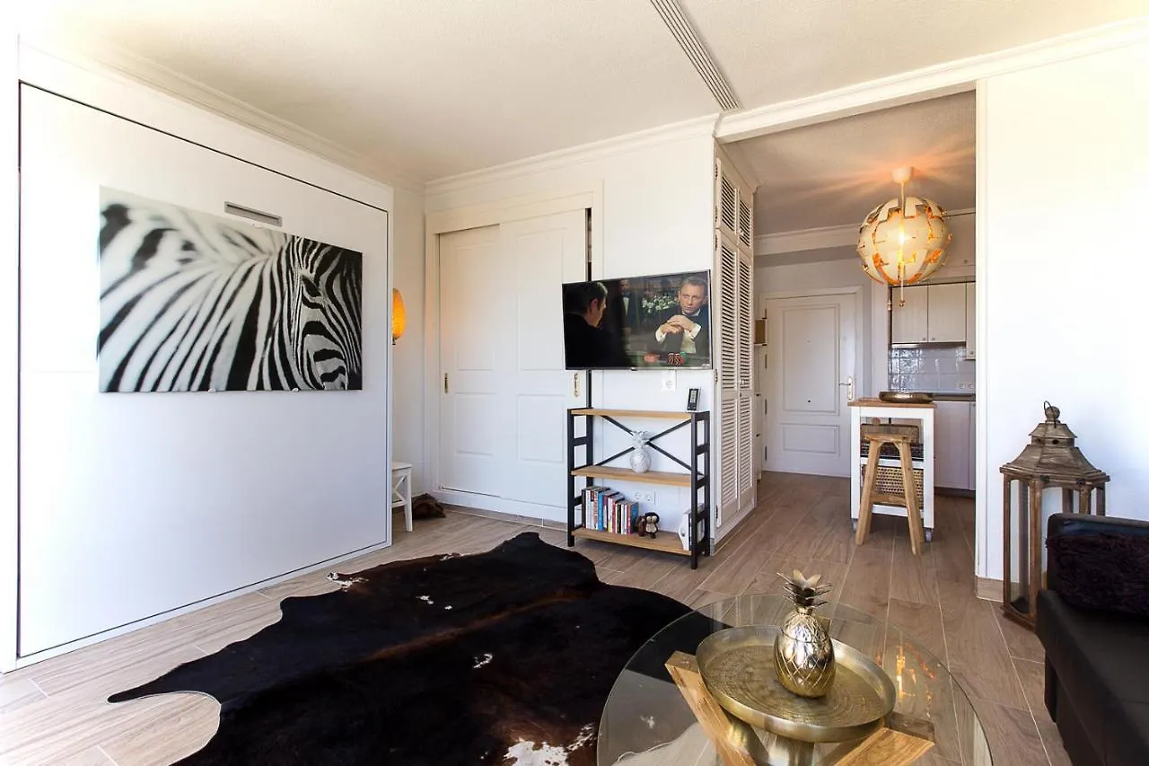 Sea Front Studio In Marbella Apartment